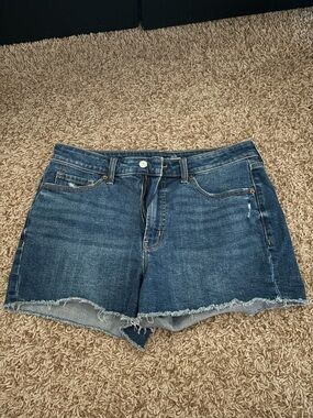 Old navy shorts